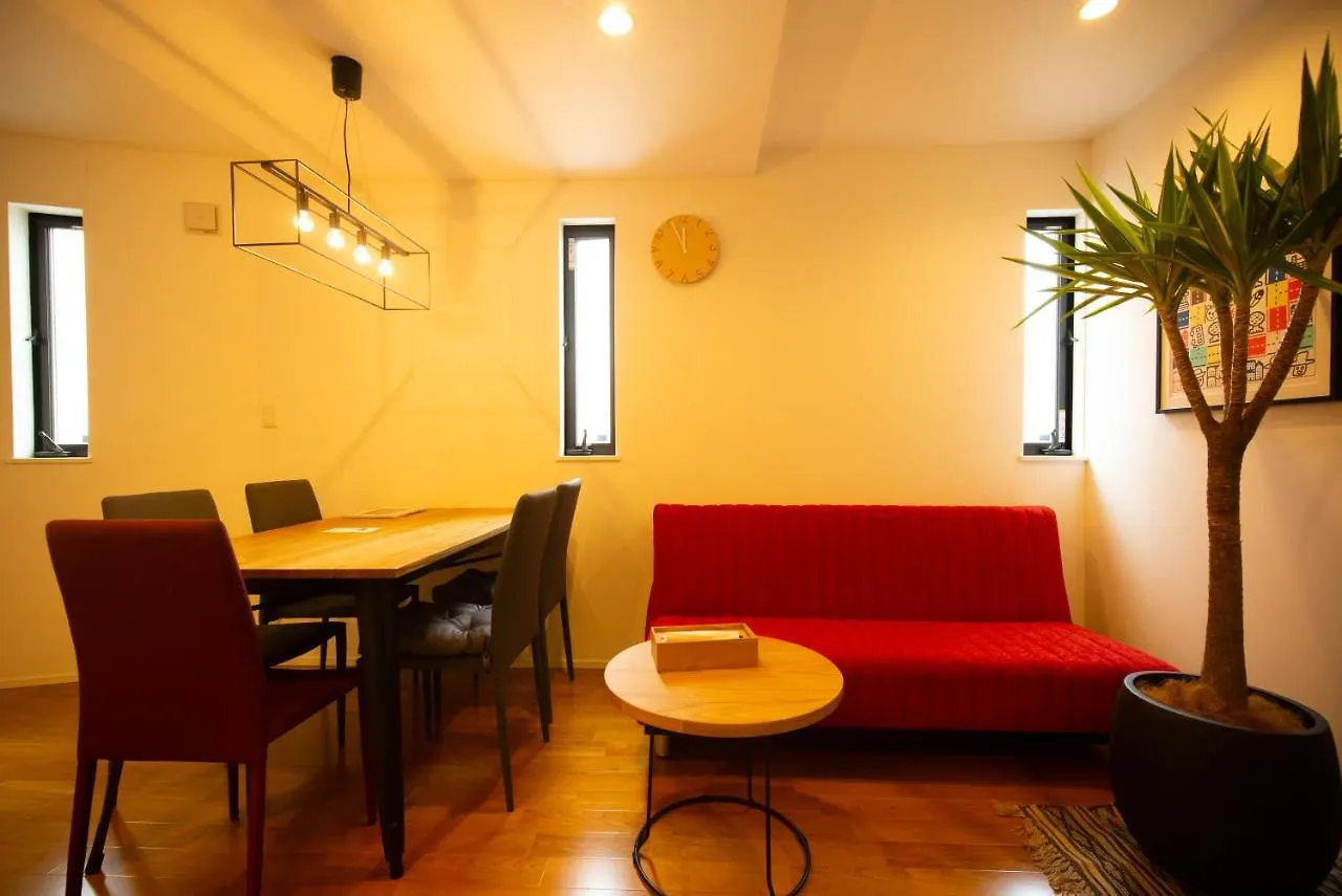 Sangen-Jaya House-O Villa Tokyo 0*,  Japan